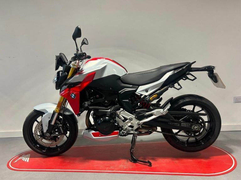 2020/70 BMW F900R SE - 6691 MILES