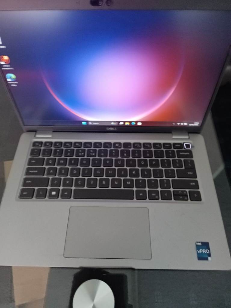 13th GEN i5 DELL LATITUDE 54400  INTEL VPRO LAPTOP
