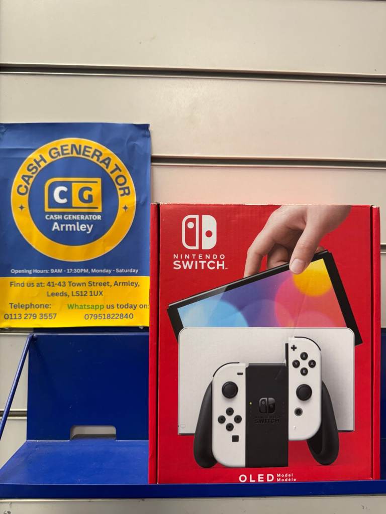 Nintendo Switch OLED Console - White - Good Condition