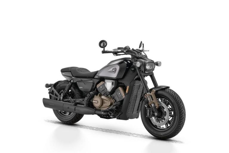 QJMotor SRV 600 V 2025 - Premium Performance Motorcycle for Sale