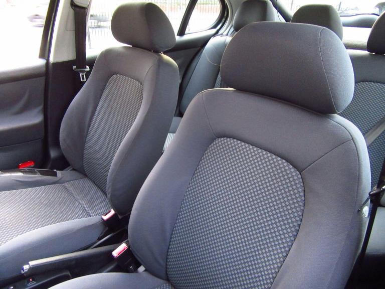 2004 SEAT Leon 1.8 20V S 5dr Auto HATCHBACK PETROL Automatic