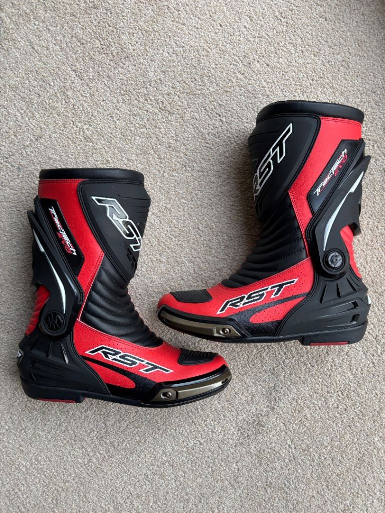 RST motorcycle boots size 9 or 8