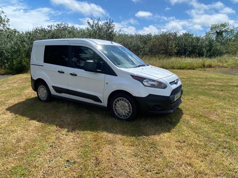 2017 66 Ford Transit Connect Crew Van Euro 6 Vey Low Miles NO VAT peugeot partner citreon berlingo