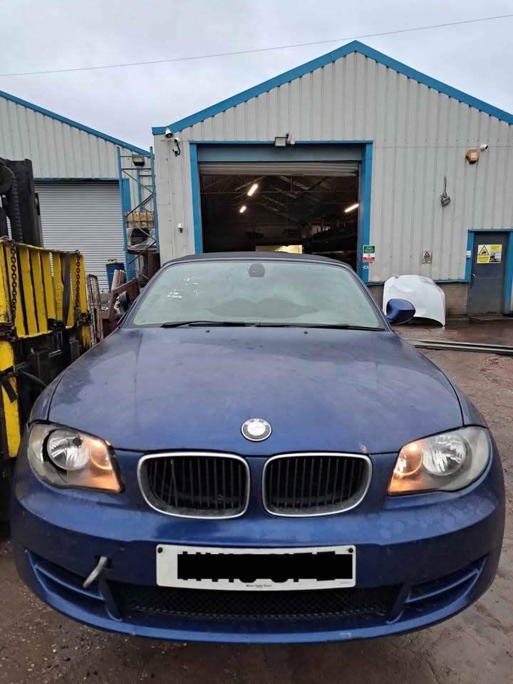 BMW 120D SPORT LCI E88 DISMANTLING PARTS BONNET LIGHT WING DOOR HUB HEAD UNIT BOOT LID