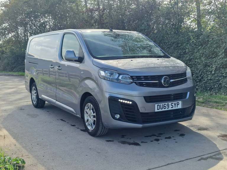 2019 Vauxhall Vivaro 2900 SPORTIVE LWB  Low 75k Miles  Drives Perfect  7m MOT