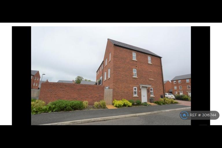 4 bedroom house in Manners Court, Saighton, Chester, CH3 (4 bed) (#3016744)