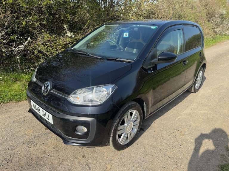  Volkswagen up! 1.0 BlueMotion Tech High up! Hatchback 5dr Petrol ASG Euro 6 (s/s) (75 ps) Petrol...
