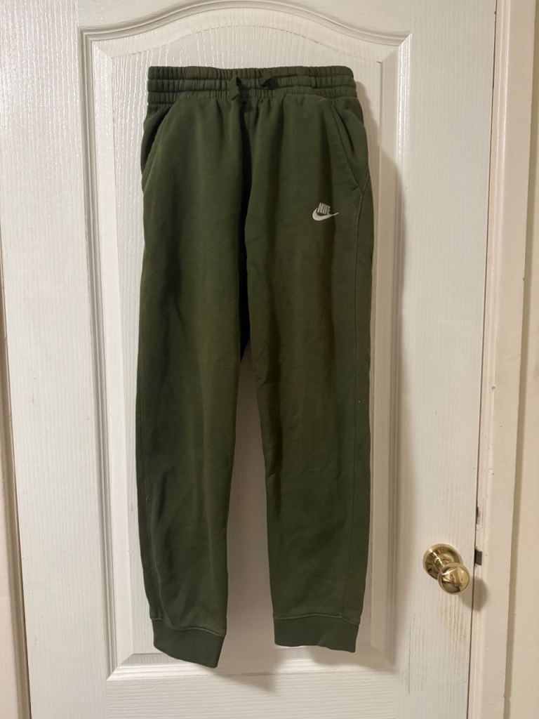 image for Nike khaki trousers 147-158cm