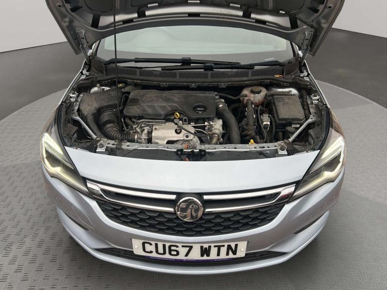 2017 Vauxhall Astra 1.6 Astra SRI CDTI Auto 5dr Hatchback Diesel Automatic