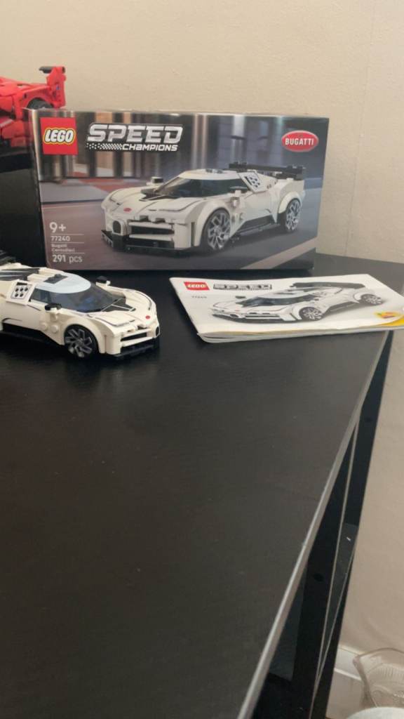 LEGO Speed Champions Bugatti Centodieci 77240 – Complete