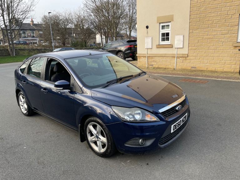 2011 Automatic Focus 2011 