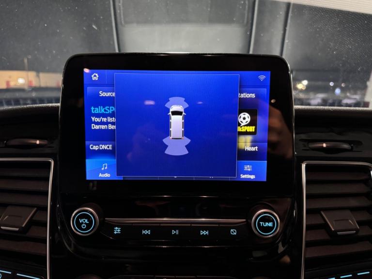 2022 Ford Tourneo Custom 2.0 EcoBlue 130ps L/R 8 Seater Titanium Auto MPV DIESEL Automatic