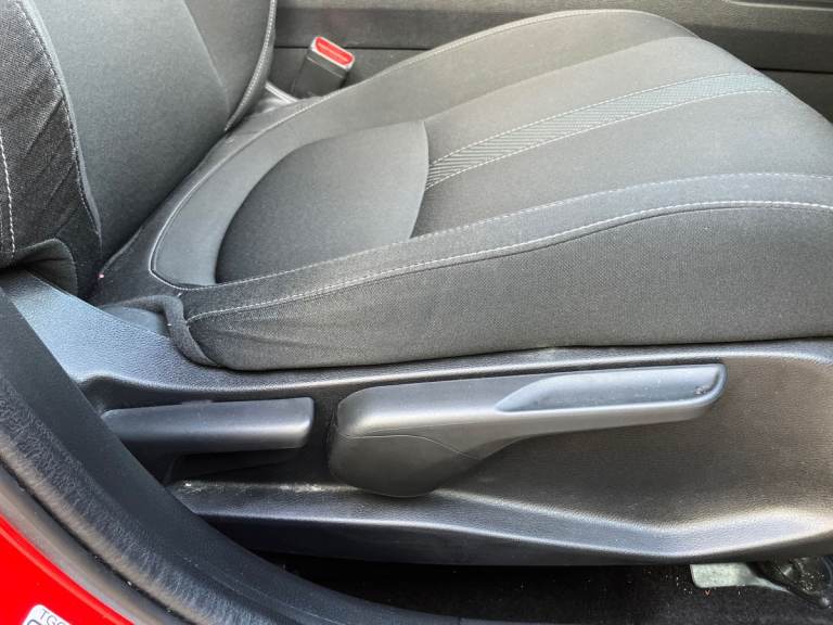 2018 Honda Civic 1.0 VTEC Turbo 126 SE 5dr Hatchback PETROL Manual