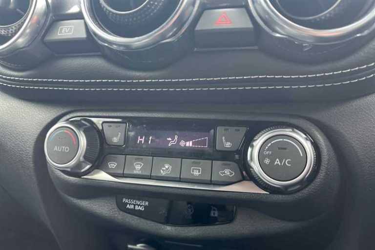 2022 Nissan Juke 1.6 HYBRID TEKNA 5DR AUTO Hatchback Hybrid Automatic