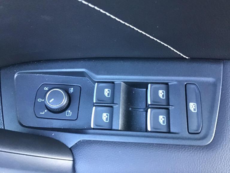 2023 Volkswagen Tiguan 1.5 TSI 150 R-Line Edition 5dr DSG ESTATE PETROL Automatic