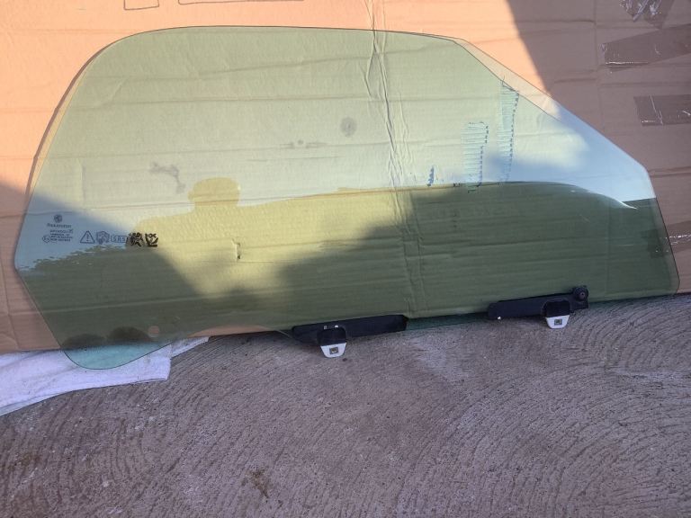MGTF Drivers door glass 2002 model
