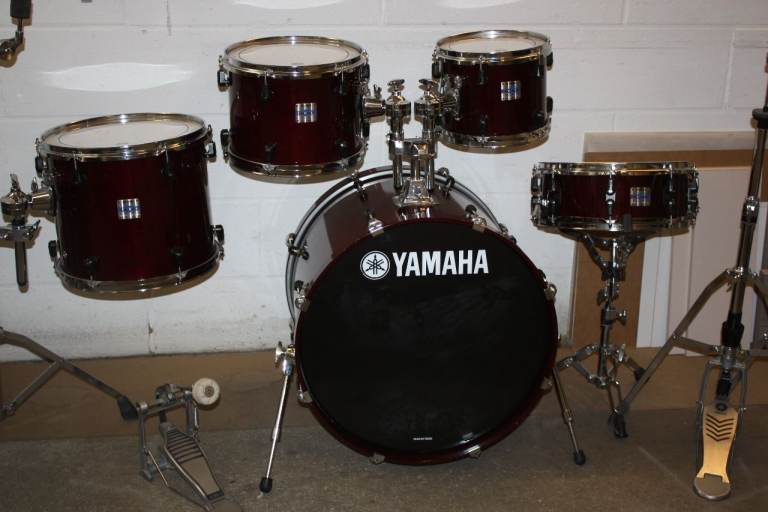 Yamaha Stage Custom Advantage Nouveau Cranberry Red Full Drum Kit 22in Bass + Hardware ~ £550 ono
