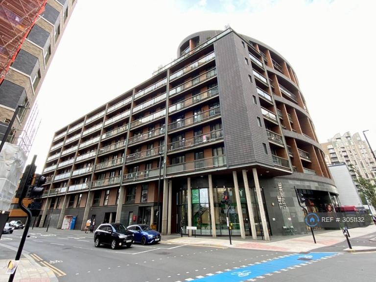 2 bedroom flat in The Sphere, London, E16 (2 bed) (#3051132)