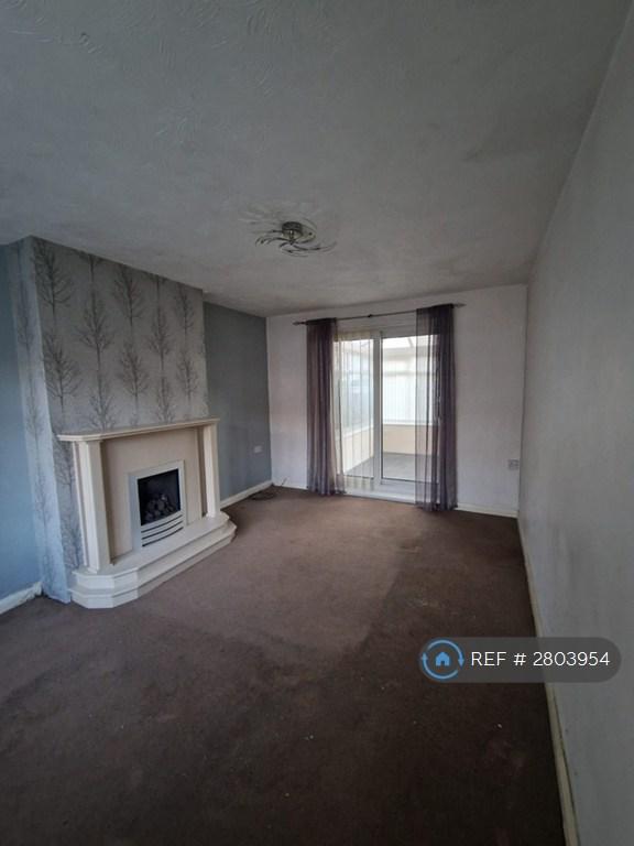 2 bedroom house in Dunbar Road, Hartlepool, TS25 (2 bed) (#2803954)