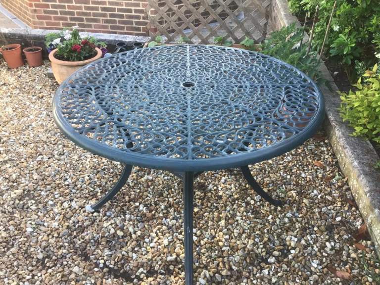 GARDEN TABLE GARK GREEN WIDTH 42 INCHES 