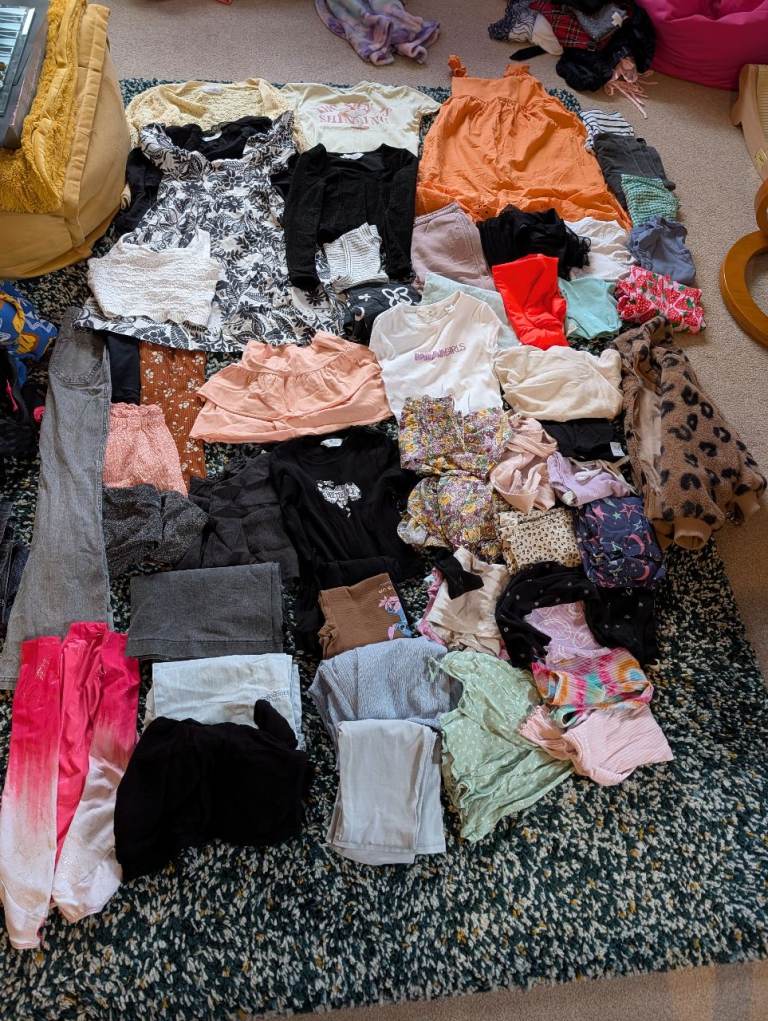 Girls clothes bundle 8-10 years