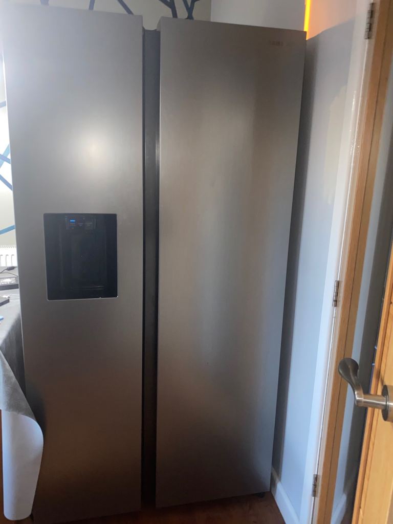 Samsung American-style fridge freezer