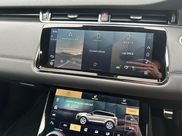 2022 Land Rover Range Rover Evoque 1.5 P300e R-Dynamic SE 5dr Auto ESTATE PETROL/ELECTRIC Automatic