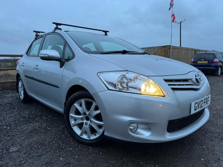 2012 Toyota Auris 1.6 V-Matic Colour Collection 5dr HATCHBACK Petrol Manual