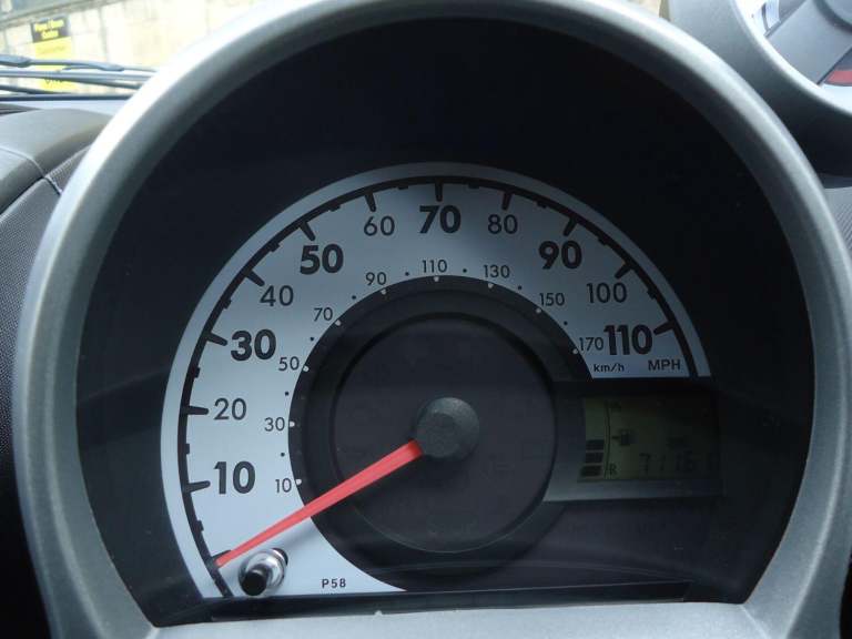 CITROEN C1 1.0 i VTR White Manual Petrol 2013