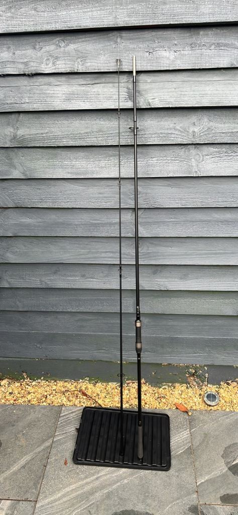 Fox warrior s 10ft carp rod 