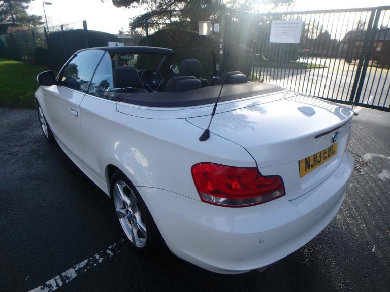 2013 BMW 1 Series 118i Exclusive Edition 2dr CONVERTIBLE Petrol Manual