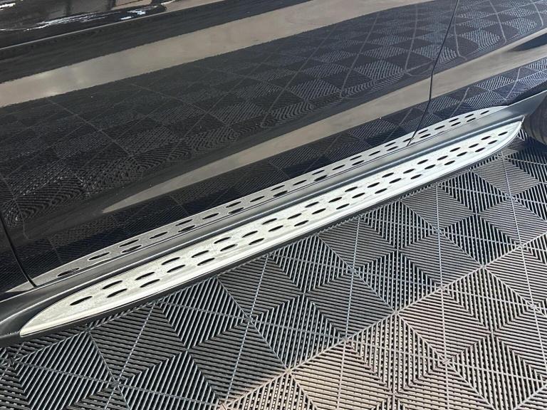 MERCEDES-BENZ GLE CLASS 3.0 GLE350d V6 AMG Line (Premium) G-Tronic 4MATIC Euro