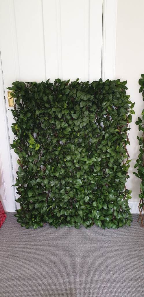 Artificial hedges fence panelling 