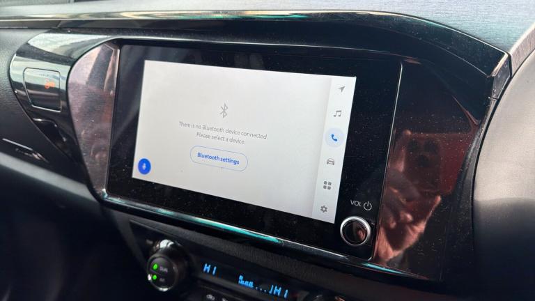 2025 Toyota Hilux Diesel Invincible X D/Cab Pick Up 2.8 Hybrid 48V Auto Double Cab Pick-up Diesel...