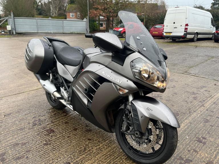 2014 14 Kawasaki 1400 GTR Abs Sports Tourer 10K Miles Panniers