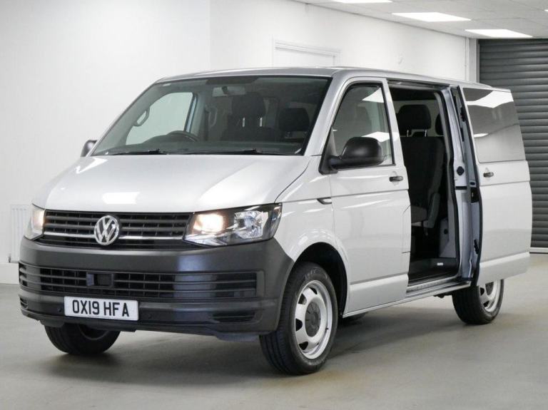 2019 VW TRANSPORTER SHUTTLE 2.0 TDI 102 BHP BMT SWB 8 SEATER MINIBUS
