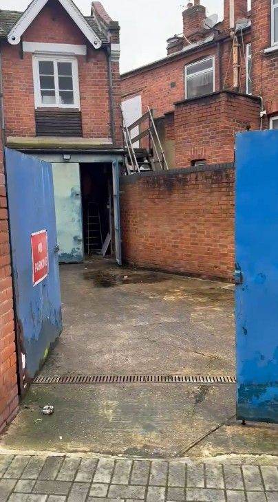 Commercial workshop / storage