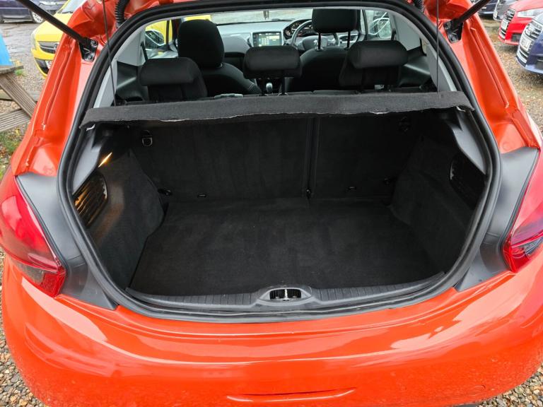 2016 Peugeot 208 1.6 BlueHDi Allure 3dr [Start Stop] HATCHBACK Diesel Manual