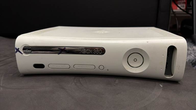 White Xbox 360 Console Tested Working DVD Drive Has Issues Sometimes UK