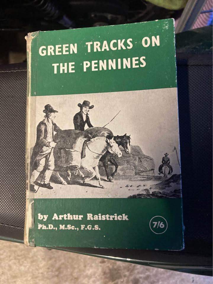 GREEN TRACKS ON THE PENNINES