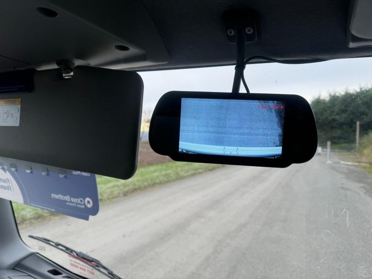 Isuzu Forward n75-150 DIESEL AUTOMATIC 2025