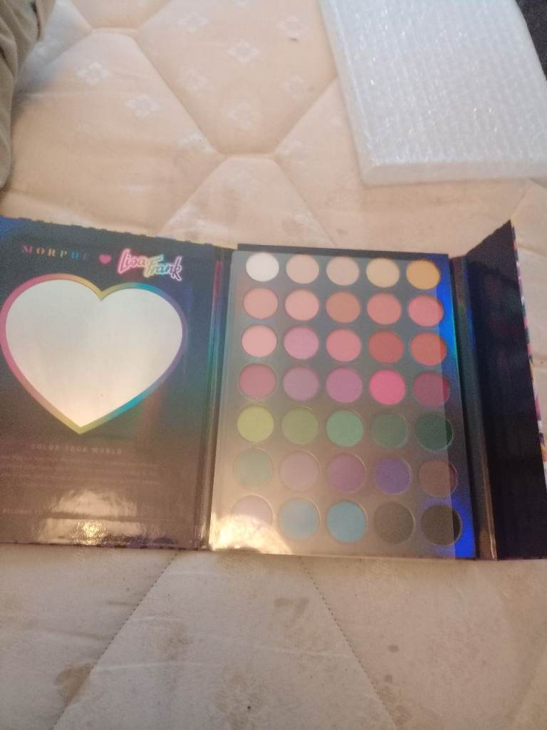 Make up 