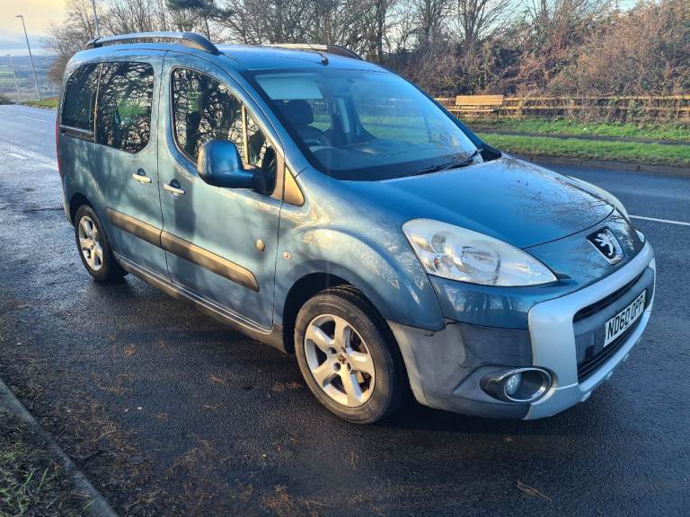 Peugeot, PARTNER TEPEE, MPV, 2010, Manual, 1560 (cc), 5 doors