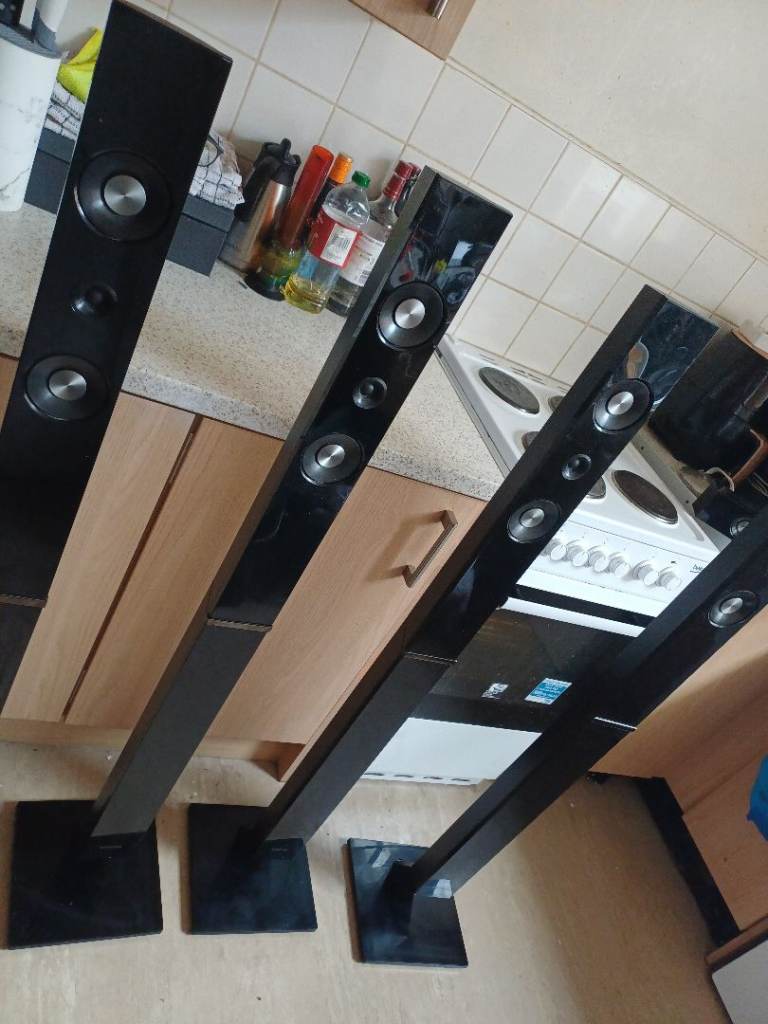 Samsung hifi surround sound (the full set)