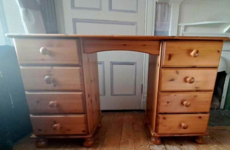 Solid pine dressing table desk with 8 drawers