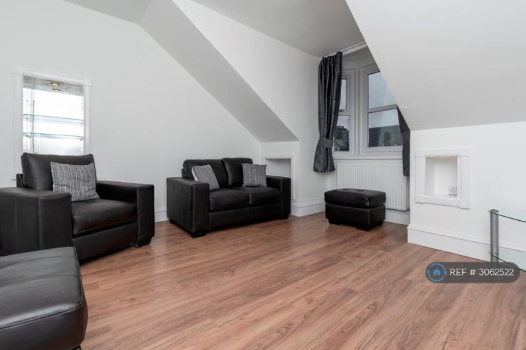 1 bedroom flat in Jamaica St, Aberdeen, AB25 (1 bed) (#3062522)