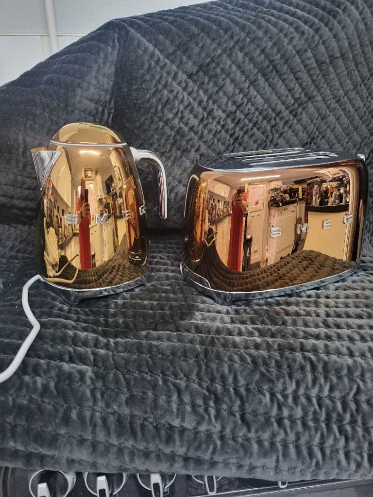 SMEG Kettle & toaster set