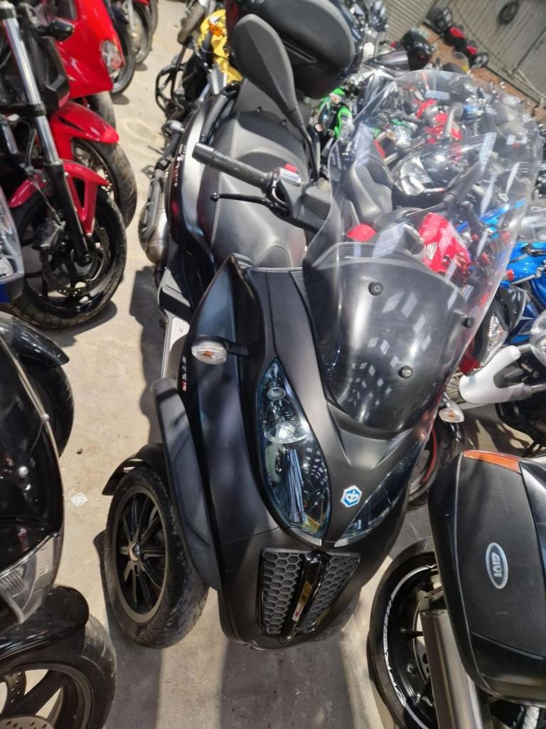 2013 62 PIAGGIO MP3 500 LT SPORT TRICYCLE TRIKE RIDE ON CAR LICENSE 4k MILES