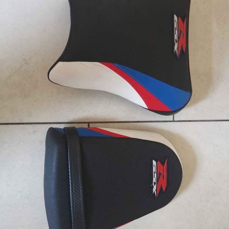 Suzuki GSXR 1000 K3 2003 Motorcycle Motorbike Seats Front and Rear