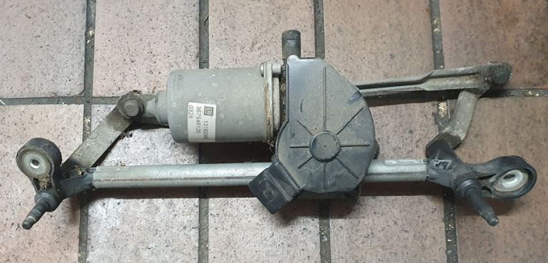 Vauxhall Corsa D Front Wiper Linkage And Motor 2008